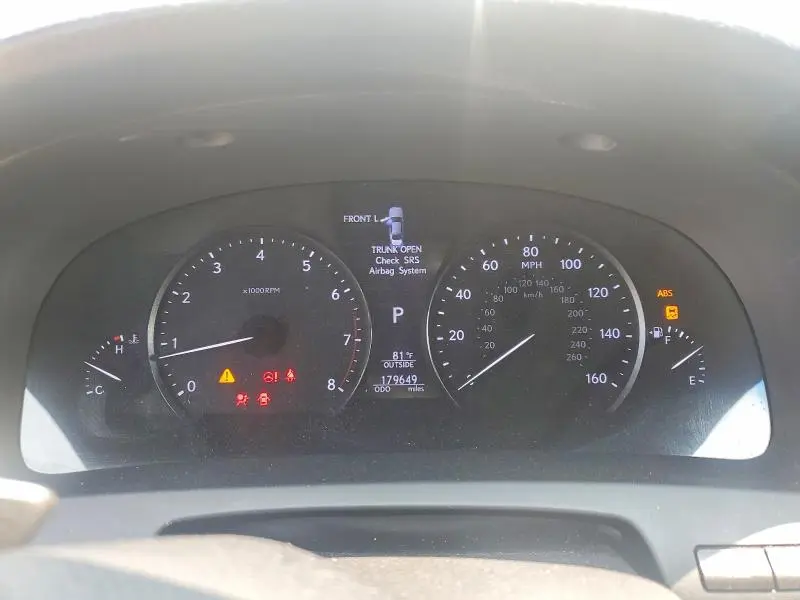 2015 LEXUS LS 460  