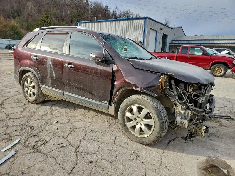 2012 KIA SORENTO BASE  