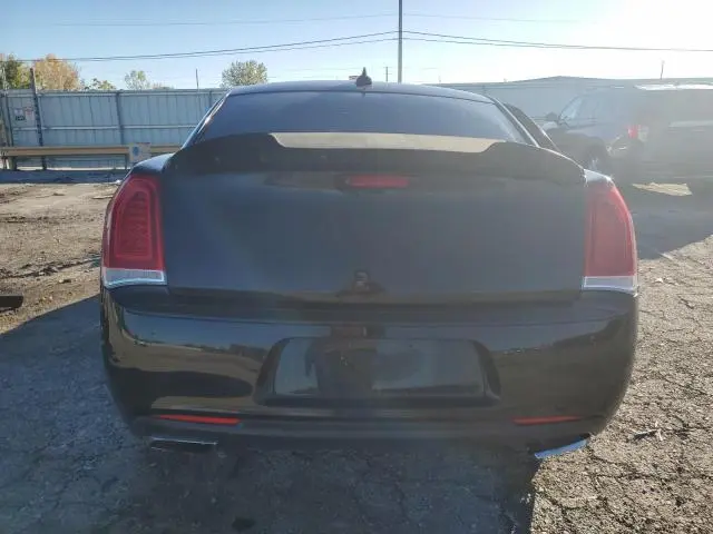 2016 CHRYSLER 300C   