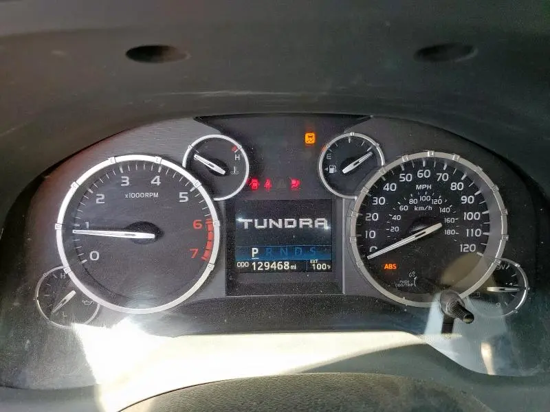 2016 TOYOTA TUNDRA CREWMAX SR5  