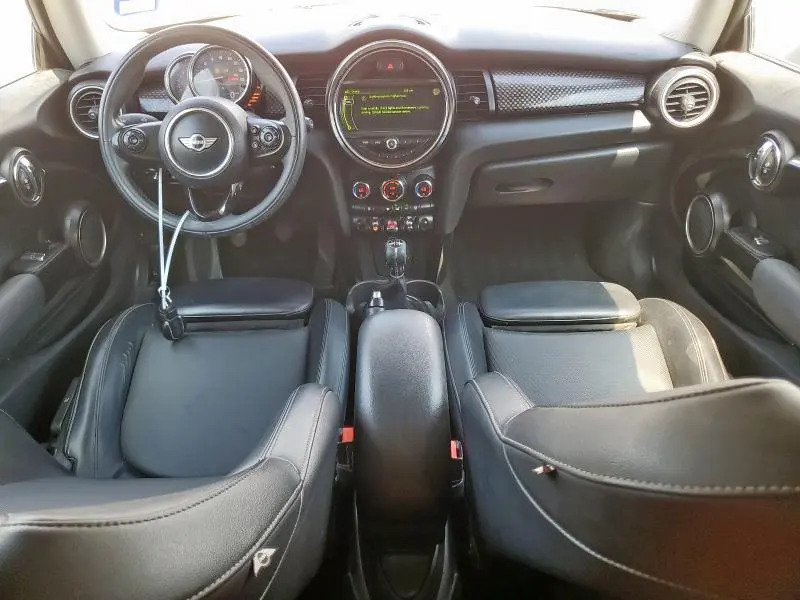 2015 MINI COOPER S  