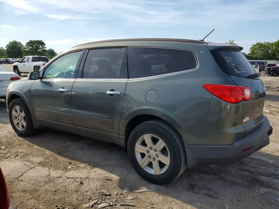2011 CHEVROLET TRAVERSE LT  