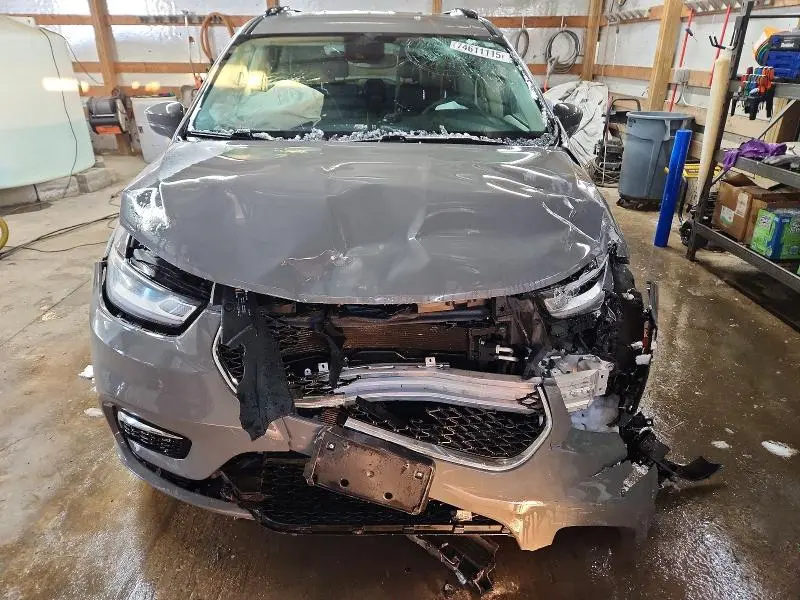 2022 CHRYSLER PACIFICA TOURING L  