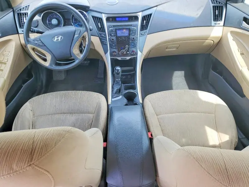 2011 HYUNDAI SONATA GLS  