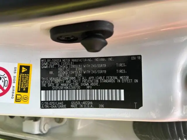 2019 TOYOTA HIGHLANDER LIMITED  