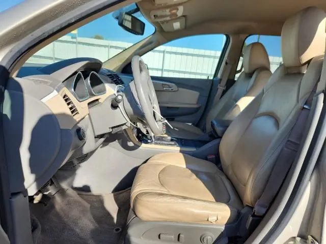 2011 CHEVROLET TRAVERSE LT  