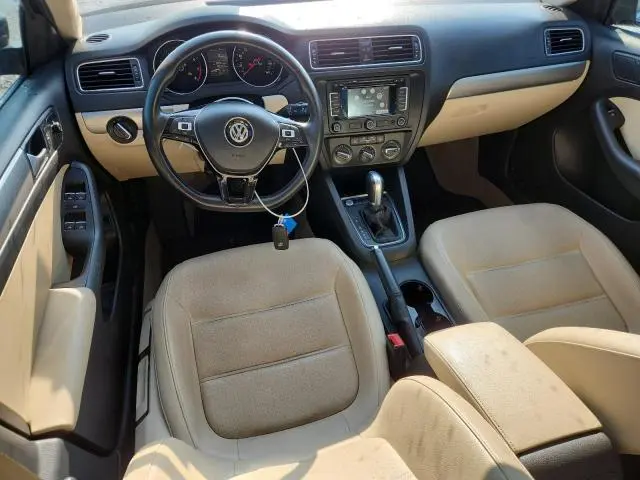 2015 VOLKSWAGEN JETTA SE  