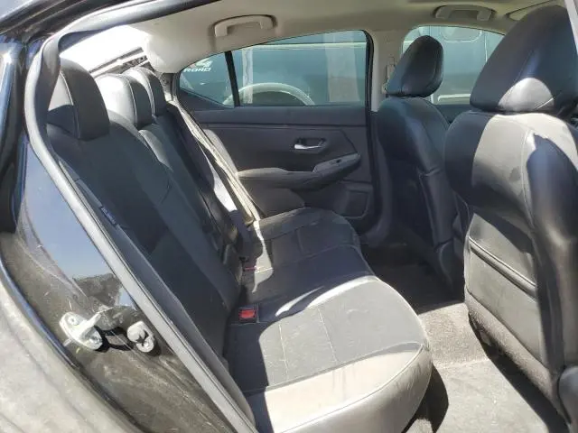 2022 NISSAN SENTRA SR  