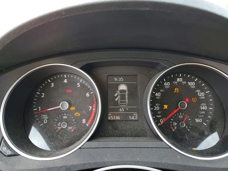 2018 VOLKSWAGEN JETTA SE  