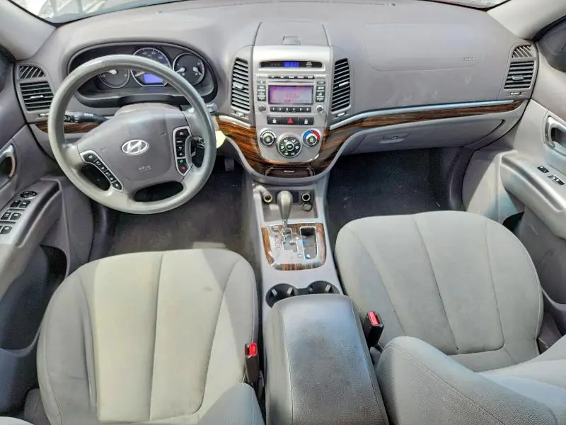 2012 HYUNDAI SANTA FE GLS  