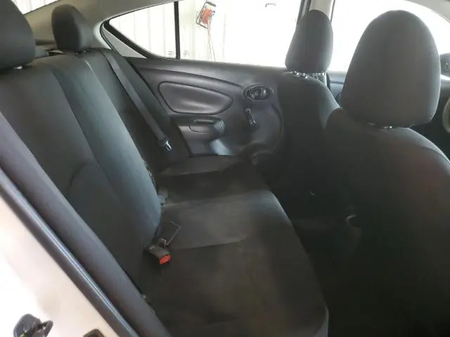 2018 NISSAN VERSA S  