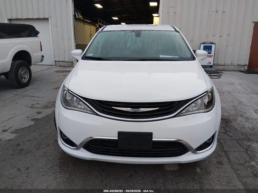 2018 CHRYSLER PACIFICA HYBRID TOURING PLUS