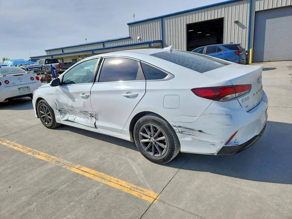 2019 HYUNDAI SONATA SE  