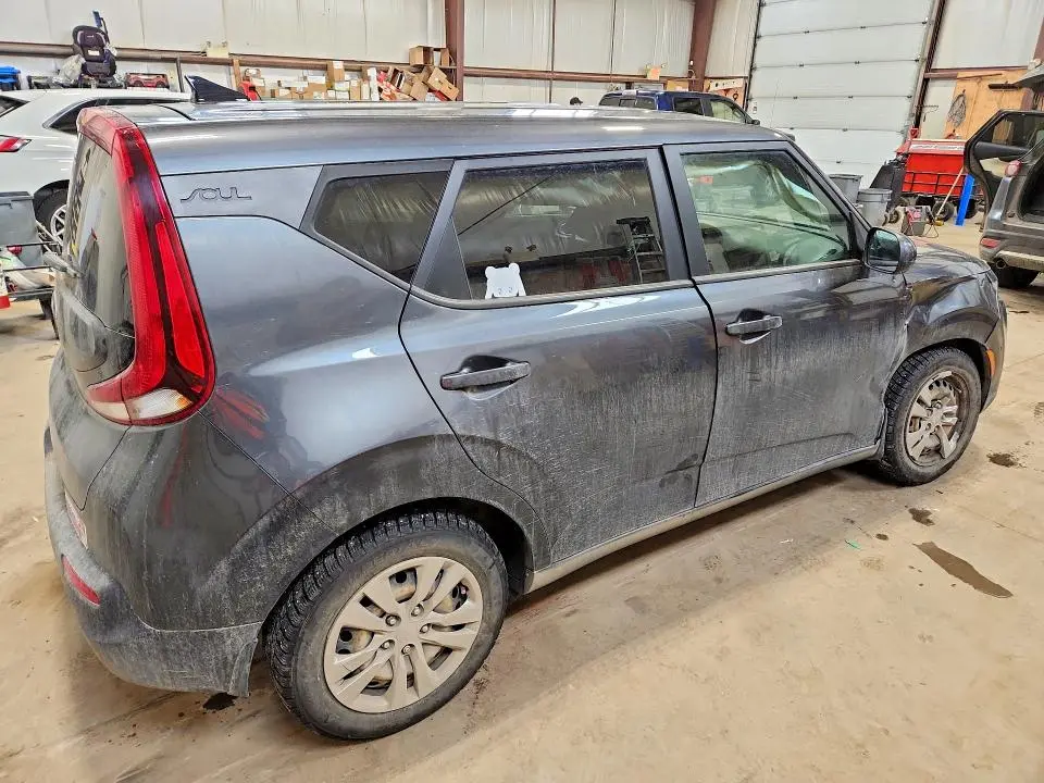 2021 KIA SOUL LX  