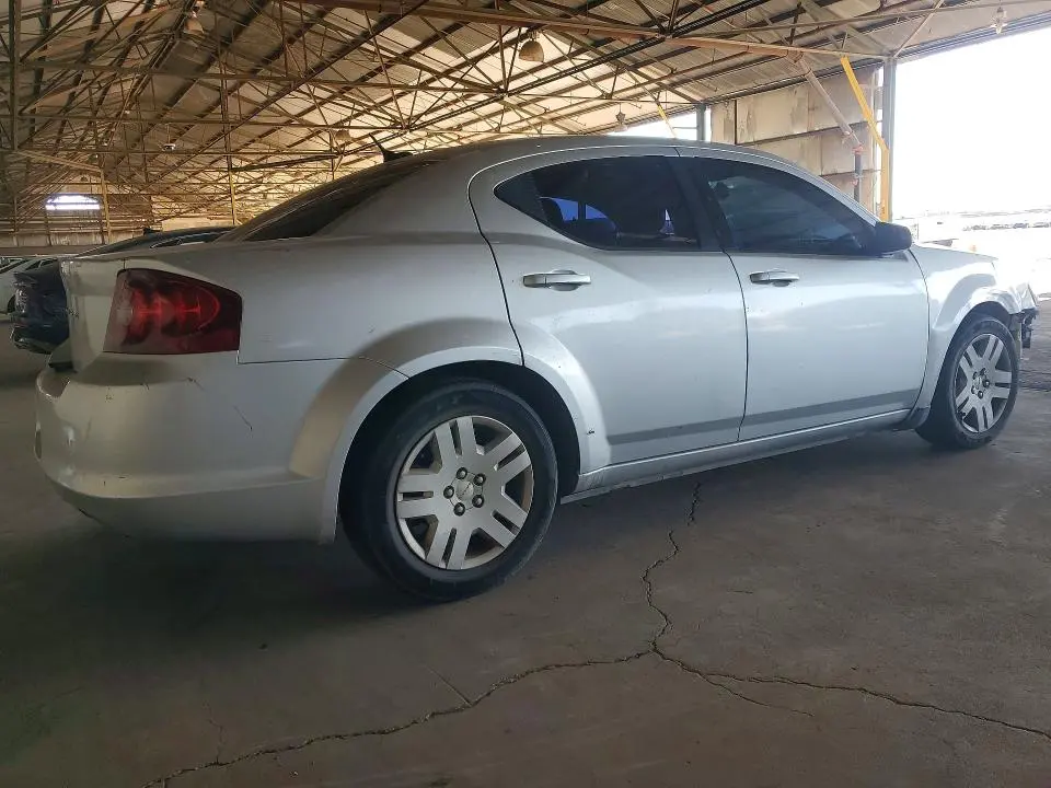 2012 DODGE AVENGER SE  