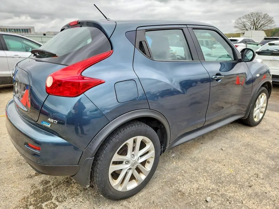 2013 NISSAN JUKE S  
