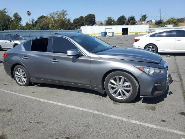 2017 INFINITI Q50 BASE  