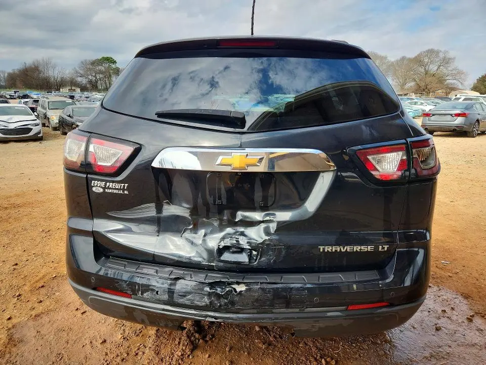 2014 CHEVROLET TRAVERSE LT  