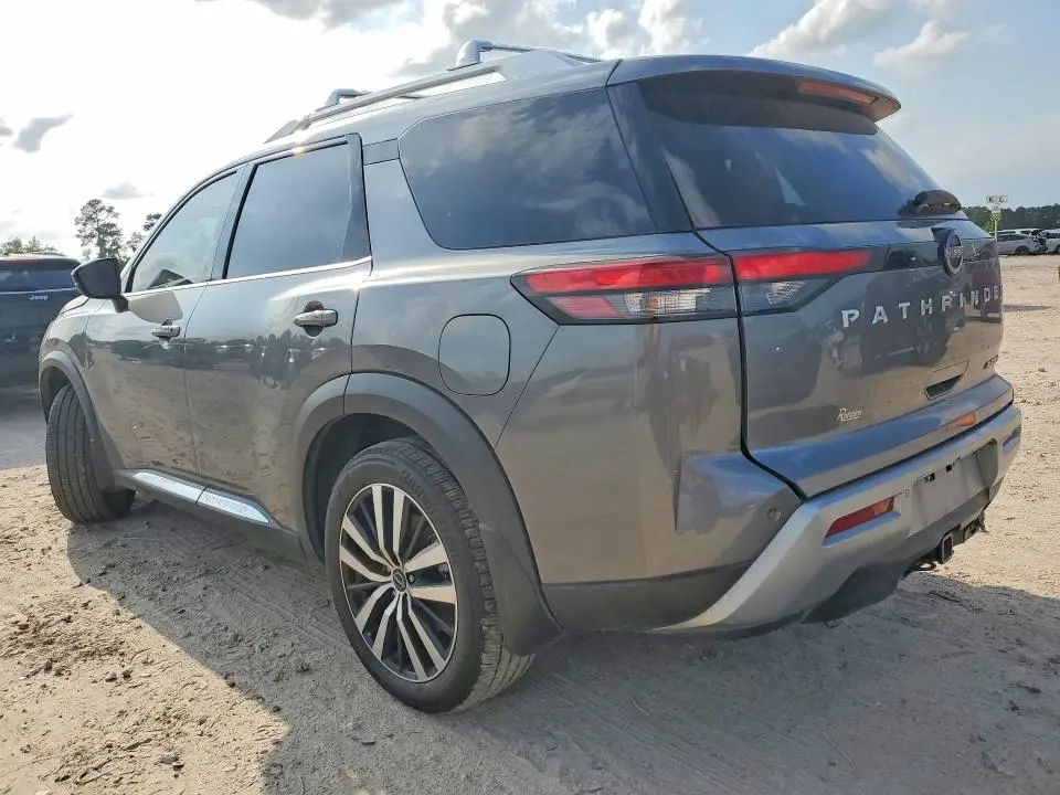 2024 NISSAN PATHFINDER   