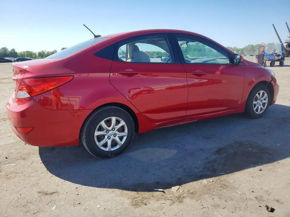 2013 HYUNDAI ACCENT GLS  