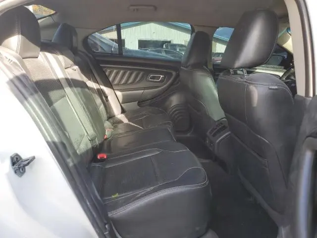 2010 FORD TAURUS LIMITED  