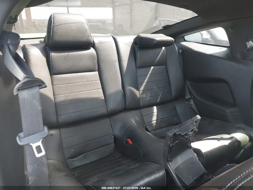 2014 FORD MUSTANG V6 PREMIUM