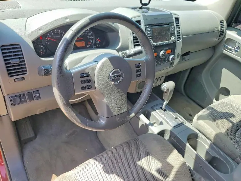 2016 NISSAN FRONTIER SV  