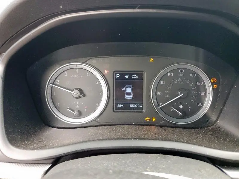 2018 HYUNDAI SONATA SE  