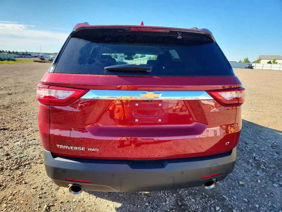 2020 CHEVROLET TRAVERSE LT  