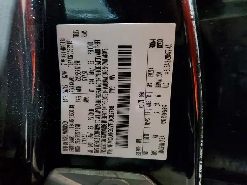 2015 FORD ESCAPE SE  