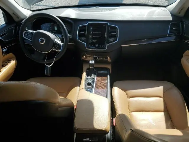 2016 VOLVO XC90 T6  