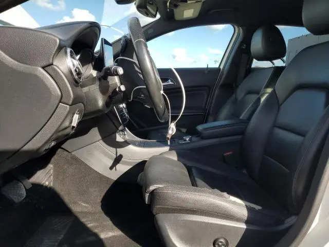 2016 MERCEDES-BENZ GLA 250  