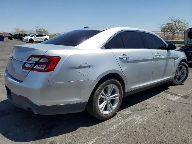 2017 FORD TAURUS SE  
