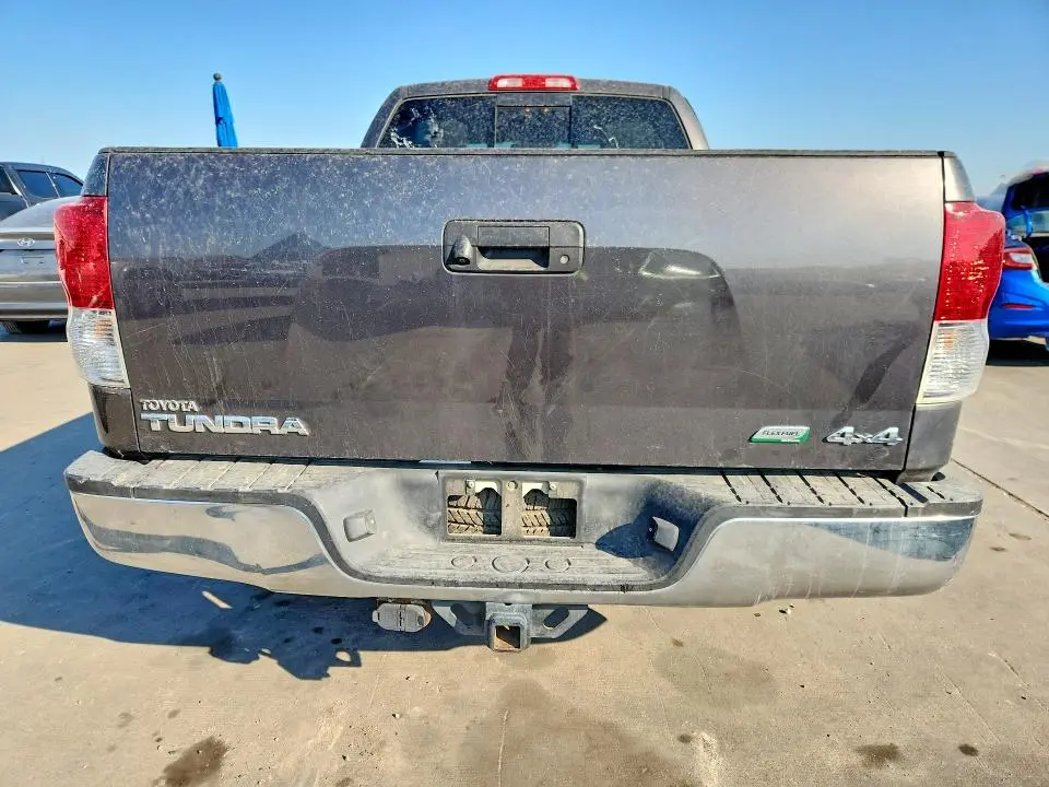 2013 TOYOTA TUNDRA DOUBLE CAB SR5  