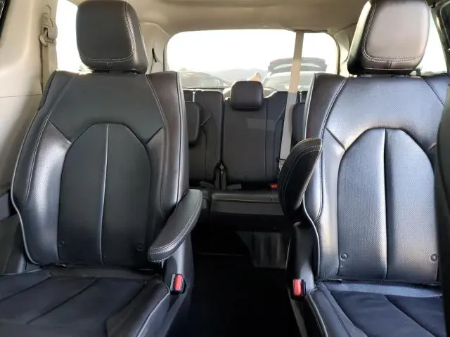 2018 CHRYSLER PACIFICA HYBRID LIMITED  