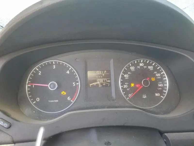 2013 VOLKSWAGEN JETTA TDI  