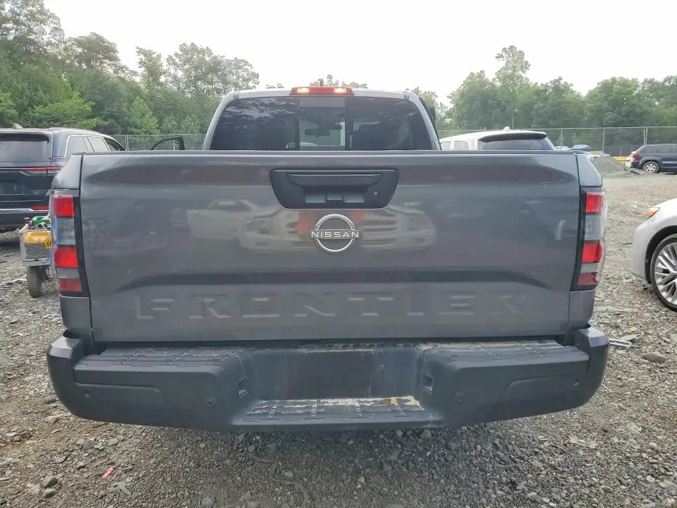 2025 NISSAN FRONTIER S  