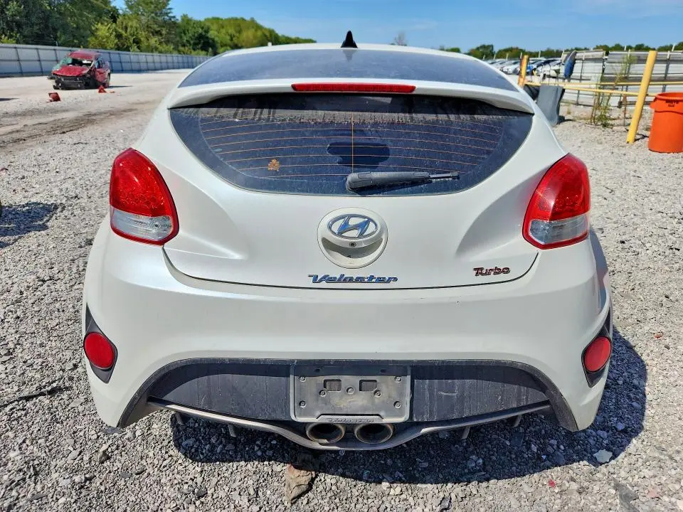 2016 HYUNDAI VELOSTER TURBO  