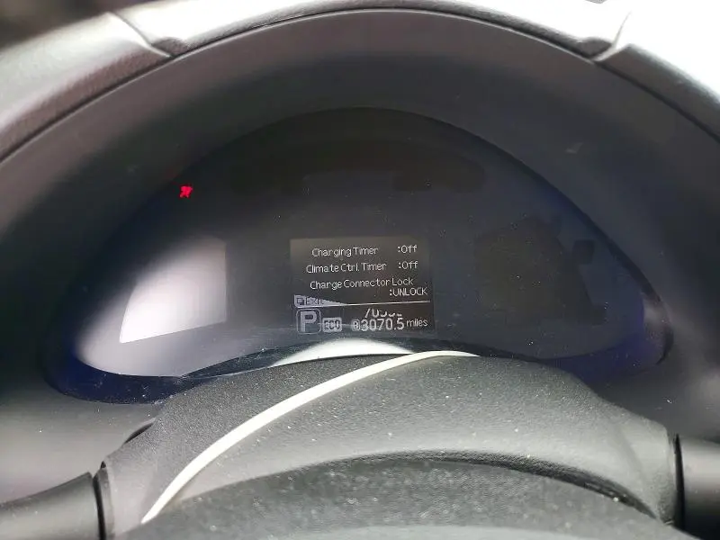 2015 NISSAN LEAF SL  