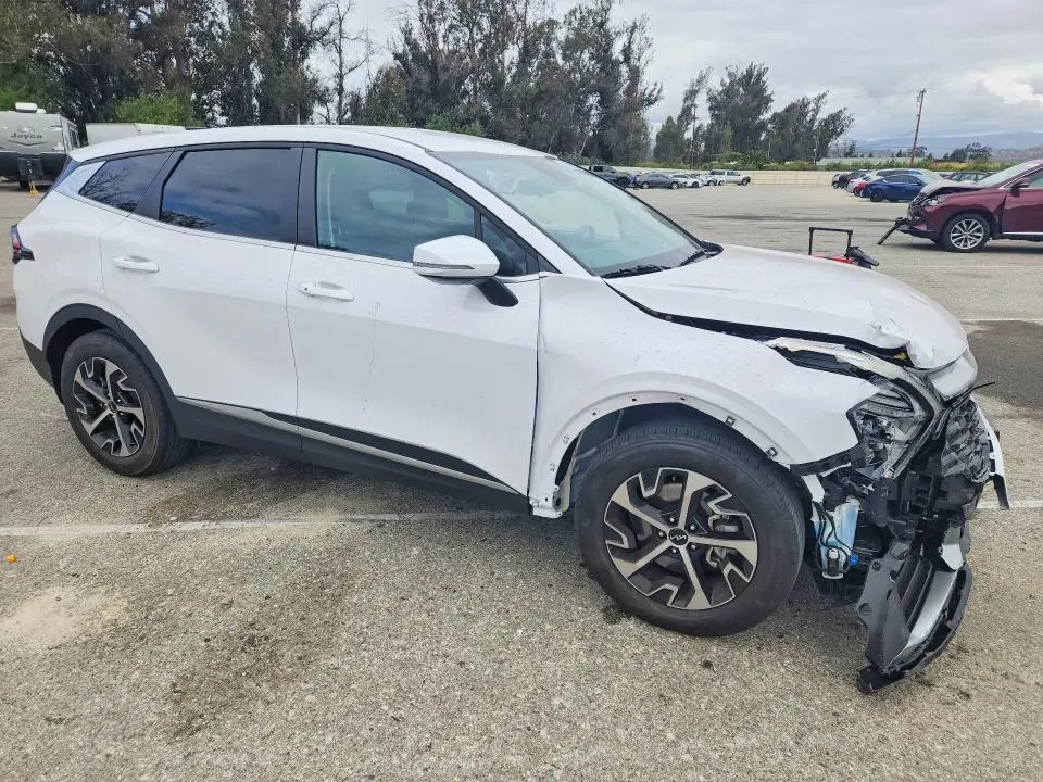2024 KIA SPORTAGE EX  