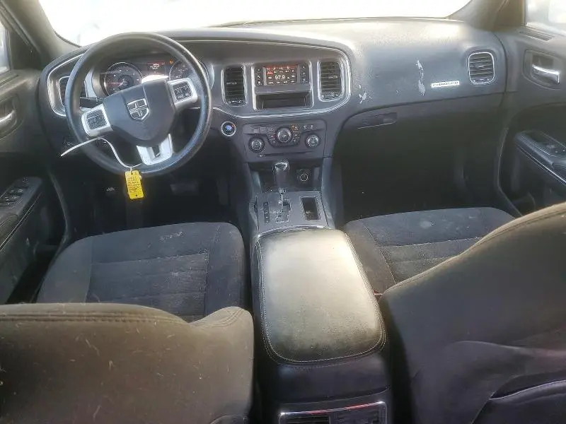 2013 DODGE CHARGER SE  