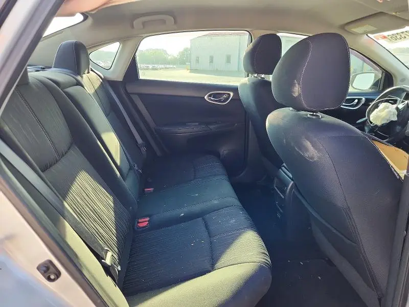 2018 NISSAN SENTRA SV  