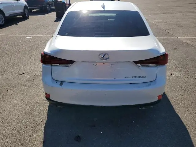 2017 LEXUS IS 300  