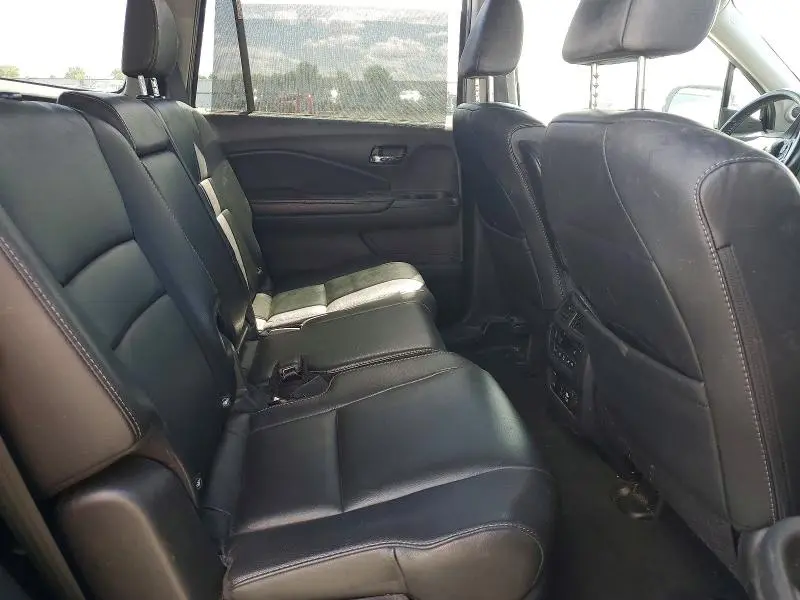 2019 HONDA PILOT TOURING  