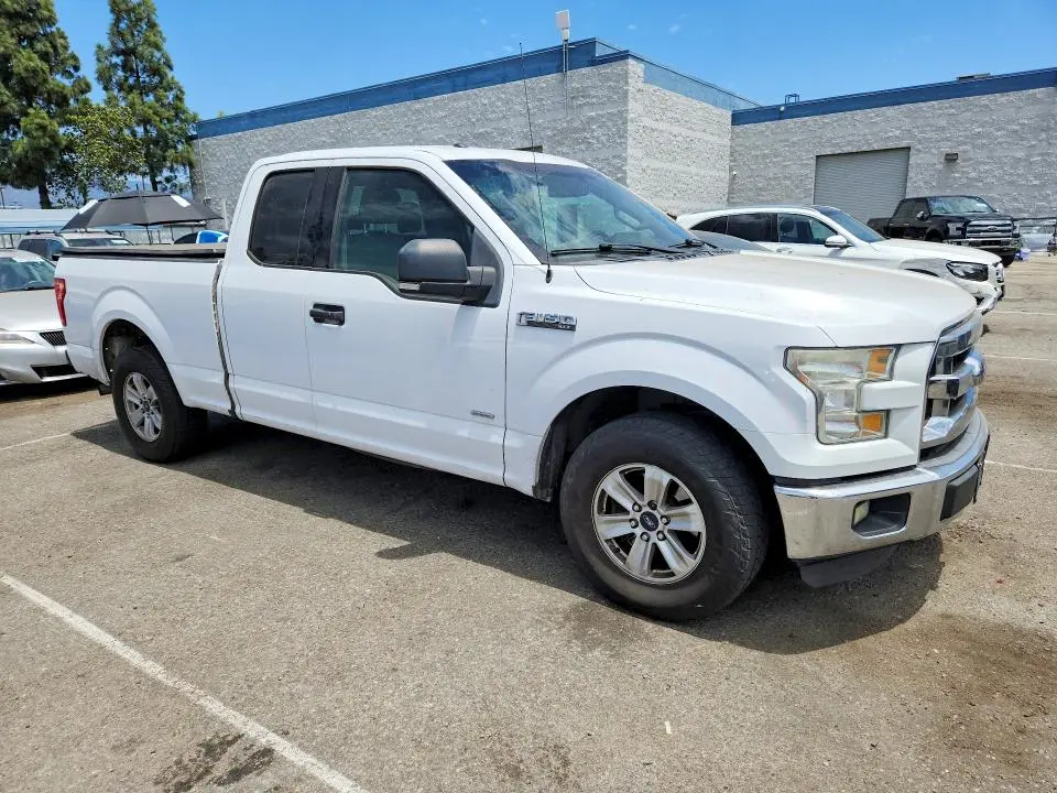 2015 FORD F150 SUPER CAB  