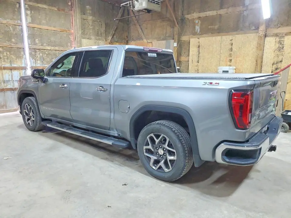 2023 GMC SIERRA K1500 SLT  