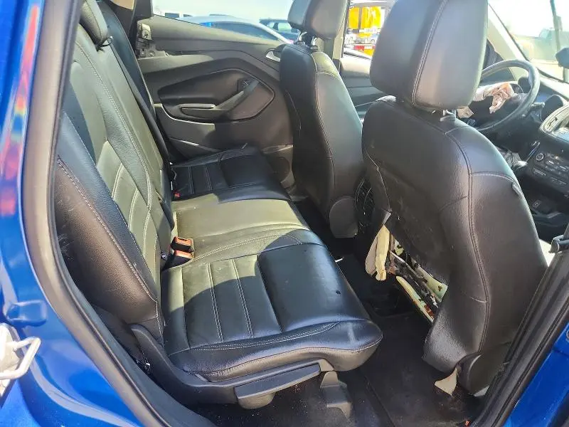 2017 FORD ESCAPE TITANIUM  