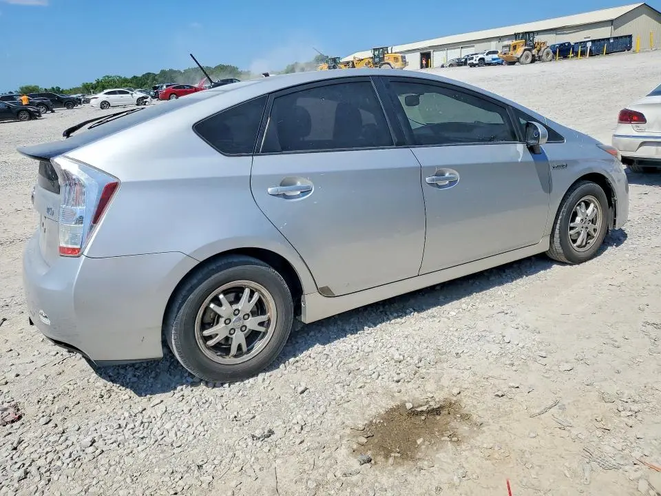 2010 TOYOTA PRIUS IV  