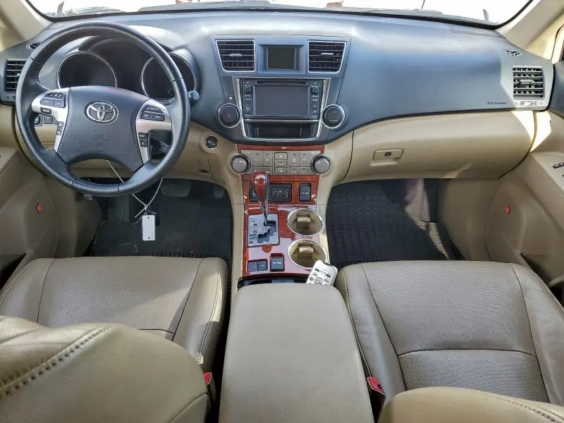 2013 TOYOTA HIGHLANDER LIMITED  