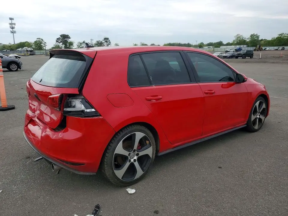 2015 VOLKSWAGEN GTI   